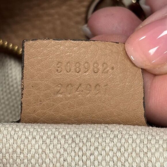 Pre-Owned Gucci Interlocking G Soho Chain Strap Tote Bag in Beige Leather - Picture 16 of 16